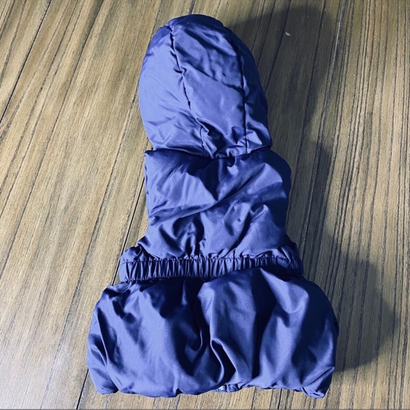 Gymboree little girls navy hooded puffy vest - Picture 7 of 10